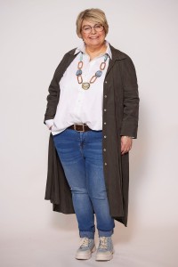 Curvy Model in Jeans